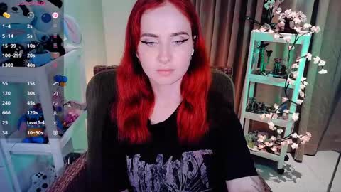Snapshot of shyfoxxxy chatting on May 30, 2026, 9:50 am Effie online show from May 30, 2026, 9:50 am