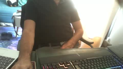 shyfrenchcock online show from July 29, 2026, 1:31 pm