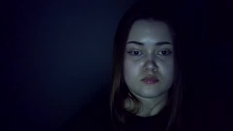 shynesssi online show from February 4, 2025, 4:05 am