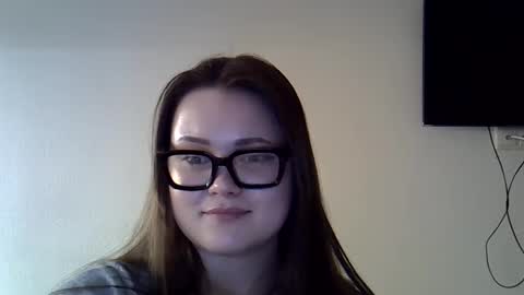 shynesssi online show from March 6, 2025, 12:00 am