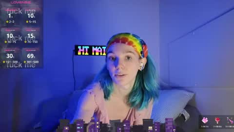 Hippie online show from June 4, 2026, 3:51 pm