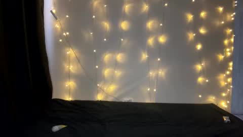 Snapshot of shyredstar chatting on January 6, 2025, 9:30 am Tom and Betty online show from January 6, 2025, 9:30 am