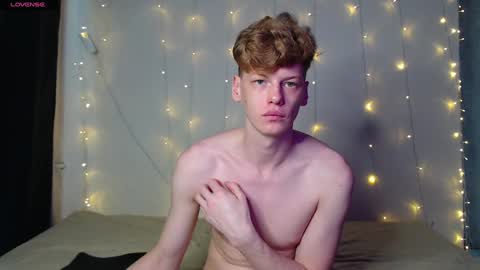 Snapshot of shyredstar chatting on January 15, 2025, 9:24 am Tom and Betty online show from January 15, 2025, 9:24 am