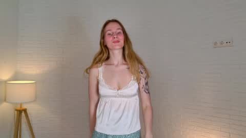 sia_sky online show from June 4, 2026, 2:01 pm