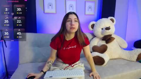 Sia online show from November 11, 2025, 10:21 pm