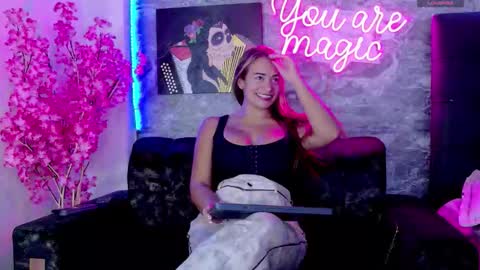 Snapshot of siamarlin chatting on October 8, 2025, 9:12 pm siamarlin online show from October 8, 2025, 9:12 pm