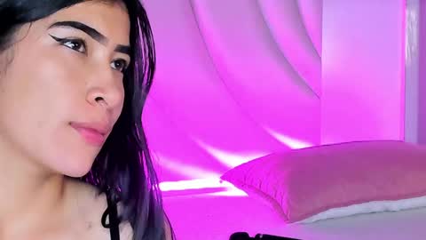 Siara and Zoe tattoo online show from May 15, 2026, 10:50 pm