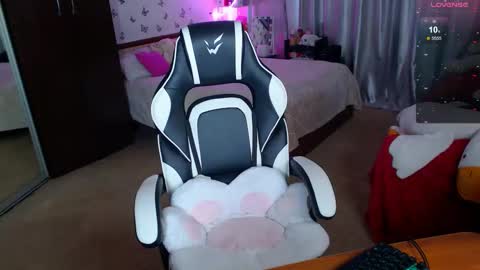 Sidny online show from March 18, 2026, 8:06 am