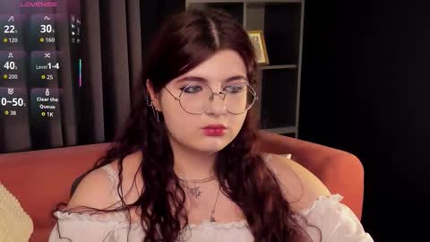 Snapshot of siena_aa chatting on February 21, 2026, 9:38 pm Siena online show from February 21, 2026, 9:38 pm