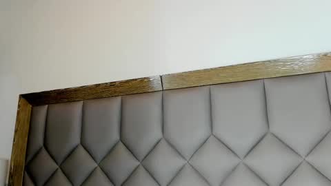 SIENA STONE online show from March 2, 2025, 2:30 am