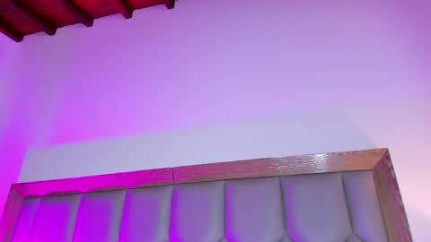 SIENA STONE online show from March 6, 2025, 2:19 am