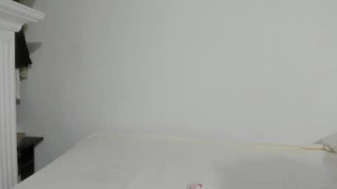 sienna_glow online show from June 3, 2026, 11:46 am