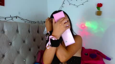 Snapshot of sienna_lorens chatting on January 6, 2026, 1:15 pm Amber online show from January 6, 2026, 1:15 pm