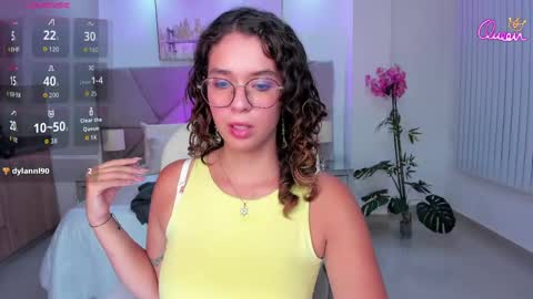 siiena online show from May 4, 2026, 6:37 pm