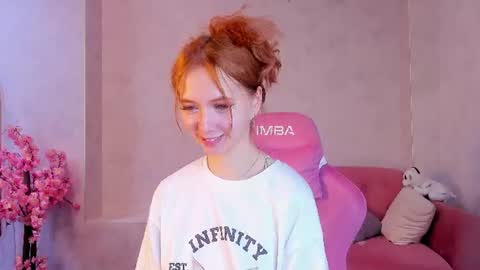 Sienna online show from June 25, 2026, 9:14 am