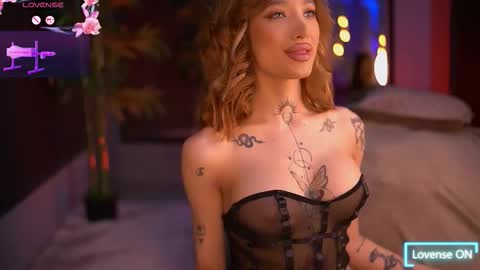 Snapshot of siennajayden chatting on October 22, 2025, 5:34 pm Sienna online show from October 22, 2025, 5:34 pm