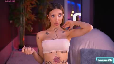 Snapshot of siennajayden chatting on November 12, 2025, 6:30 pm Sienna online show from November 12, 2025, 6:30 pm