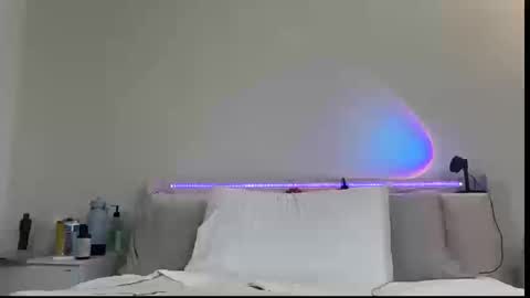 Snapshot of siensky chatting on March 19, 2026, 10:14 pm Sienna online show from March 19, 2026, 10:14 pm