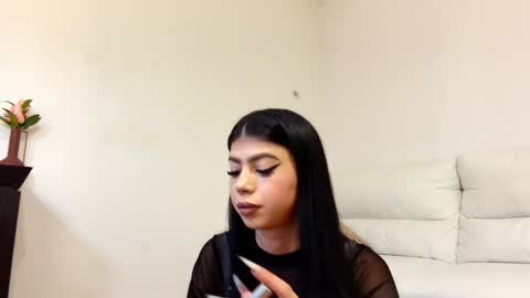 Snapshot of sierra_halle chatting on October 14, 2025, 8:09 pm SIERRA online show from October 14, 2025, 8:09 pm