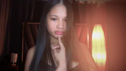 Belle online show from March 3, 2026, 6:25 pm