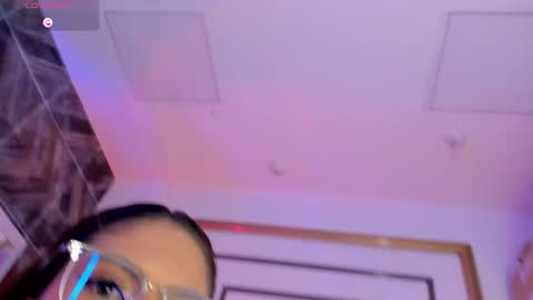 Snapshot of sierrataylor1 chatting on November 14, 2025, 12:31 am online show from November 14, 2025, 12:31 am