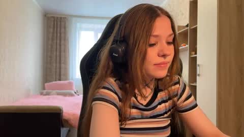 Silena online show from April 18, 2026, 11:47 am