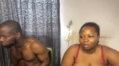 Snapshot of silkyandmaster chatting on February 25, 2026, 9:30 am silkyandmasterr online show from February 25, 2026, 9:30 am