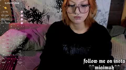 Snapshot of silly_soul chatting on October 13, 2025, 5:51 am Mia online show from October 13, 2025, 5:51 am