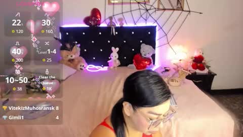 Snapshot of silver__love chatting on November 2, 2025, 1:52 am Silver online show from November 2, 2025, 1:52 am