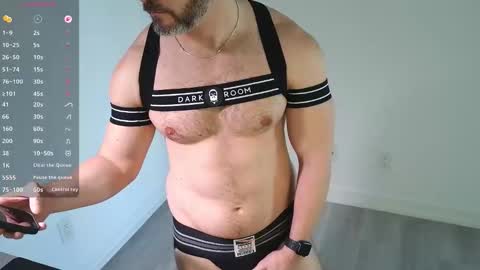 Snapshot of silverfawkesx chatting on February 2, 2026, 5:44 pm silverfawkesx online show from February 2, 2026, 5:44 pm