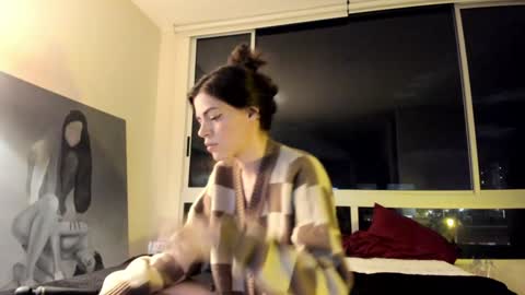 Snapshot of silverhase1 chatting on January 24, 2025, 3:43 am silverhase1 online show from January 24, 2025, 3:43 am