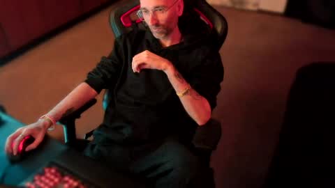 simbell online show from March 22, 2026, 1:31 am