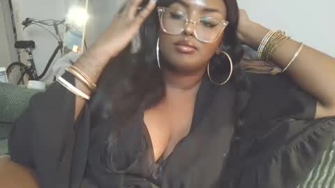 Simin Fox online show from September 21, 2025, 4:58 am