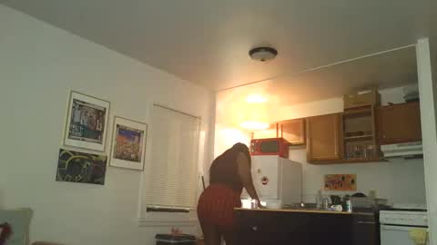 Simin Fox online show from September 30, 2025, 2:49 am