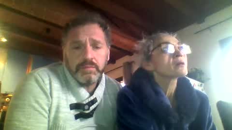 simodav online show from February 8, 2026, 9:56 am