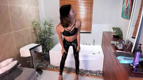 simon_durand online show from December 19, 2025, 4:30 am