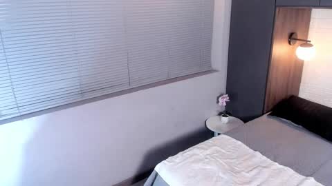 simon_durand online show from March 11, 2026, 5:02 am