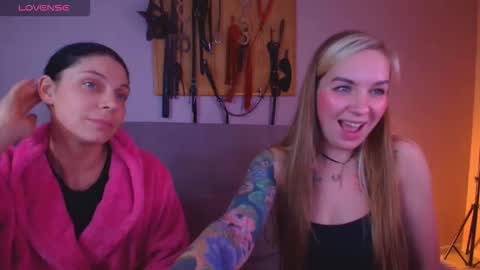 simona_moonshine online show from March 8, 2026, 9:51 pm