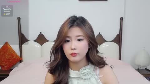 simonastephanie online show from October 23, 2025, 6:17 pm