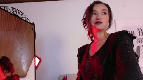 simone_feral online show from July 6, 2026, 12:24 pm
