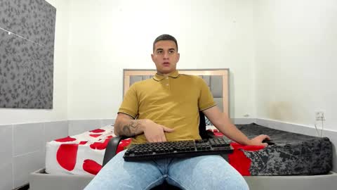 SIMON KELER online show from February 19, 2026, 1:12 am