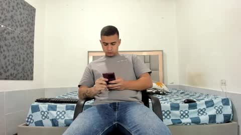 SIMON KELER online show from March 31, 2026, 9:53 am