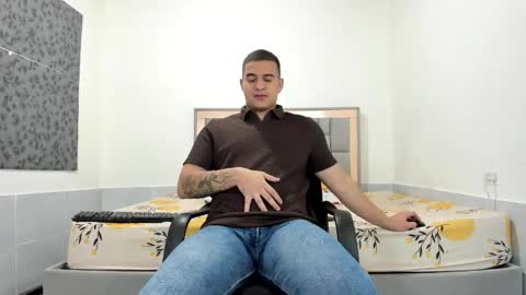 SIMON KELER online show from April 25, 2026, 12:08 pm