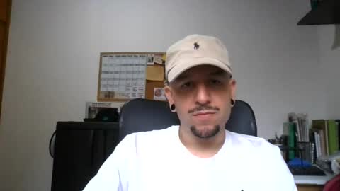 simonm777 online show from August 5, 2026, 11:57 am