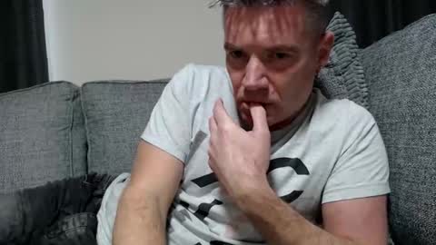 Ricky online show from November 18, 2025, 3:49 pm