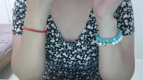 simplesindyxx online show from March 2, 2025, 9:42 am