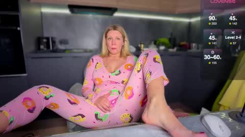 A present for me  online show from March 22, 2026, 6:44 pm