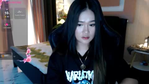 Adrianna Fowler online show from February 11, 2026, 1:54 am