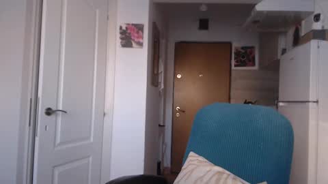 simyhvn online show from March 7, 2025, 5:29 am