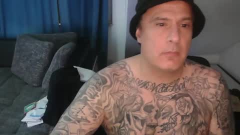 sinalco1975 online show from September 23, 2025, 4:15 am